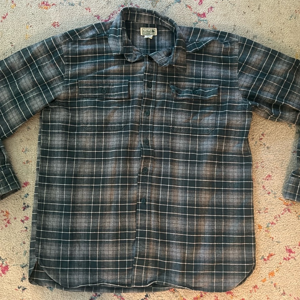 VINTAGE L.L. Bean Flannel Men’s L. Colors: Green, Grey, White